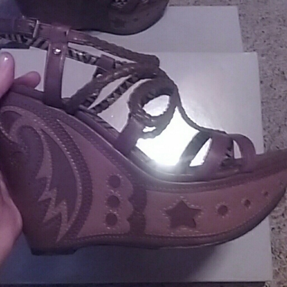 Wedge sandals - Picture 2 of 5